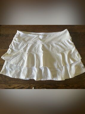 Lija White Tiered Ruffle Tennis Skirt